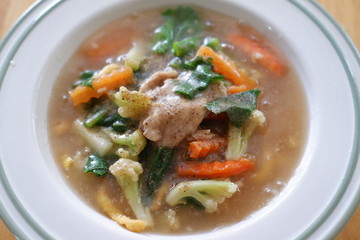 noodles in thick gravy sauce