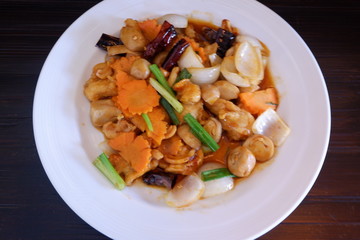 stir fried chicken with cashew nuts