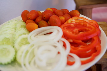 tomato and vegetable salad