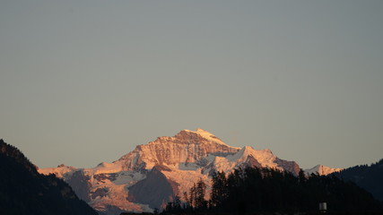 Jungfrau bei Sonnenuntergang, Interlaken, 26082016
