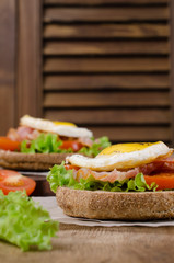 Traditional sandwich with fried bacon