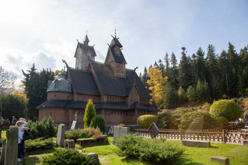 Fototapeta na wymiar Stabkirche Wang Vang Wikinger