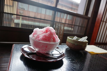 かき氷 いちご