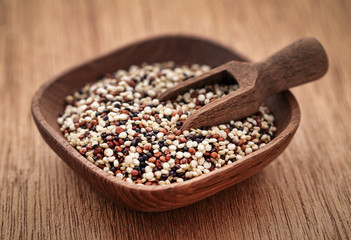 Fresh mixed quinoa