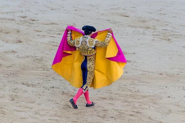 Photo sur Plexiglas Tauromachie torero levant sa capote