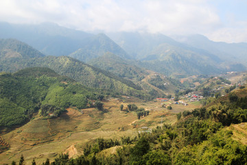 Fototapeta na wymiar Sapa valley landscape, Vietnam