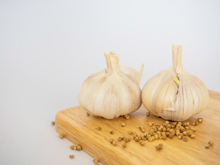 Garlic has fungus.