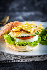 Egg bacon burger
