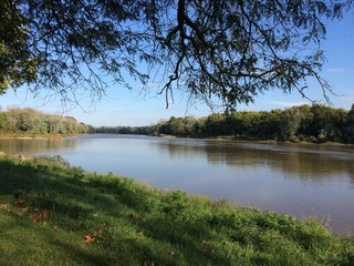 autumn view of the Maumee River