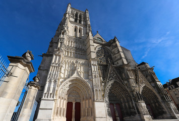 Fototapeta premium Saint - Etienne cathedral , Meaux, 1175 - 1180 is a Roman Catholic cathedral and a national monument of France, in town of Meaux, in department of Seine-et-Marne .