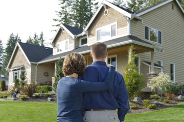 couple shopping for a new house