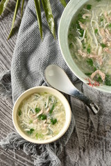 Parsley beancurd soup