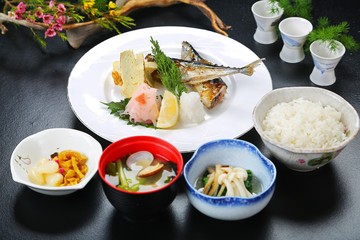 A combination photo of Japanese edo cuisine