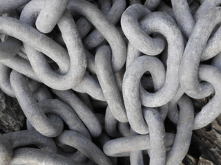 large chain links