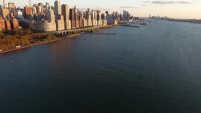NYC Aerial Shot, Slow Ascension Towards Upper Westside 