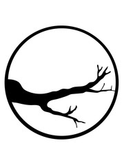 gruselig mond nacht horror halloween rund kreis ast baum zweig wald dunkel sonne schatten logo design clipart