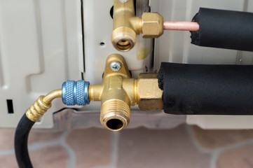 air conditioner service and shut off valve on new condenser unit. Unions for joining copper pipes...