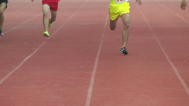 Sprinter is sprinting