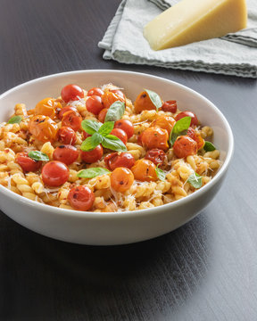 Gemelli Pasta With Vodka Sauce & Roasted Tomatoes