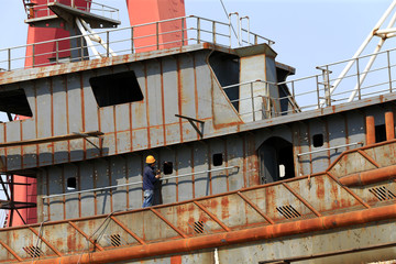 The big ship is in the shipyard