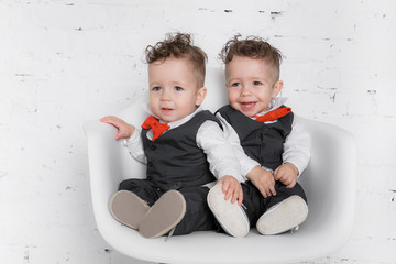 Twin baby boys - 227875129