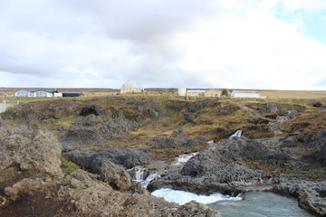 Fototapeta na wymiar Godafoss waterfall in Iceland during the autumn
