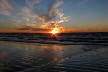 Obraz premium sunset over the sea
