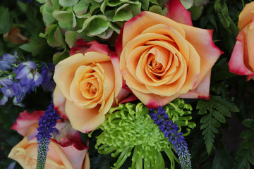 Wedding flowers in pink and blue