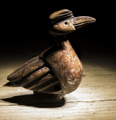 Bird sculpture in wood made of wood