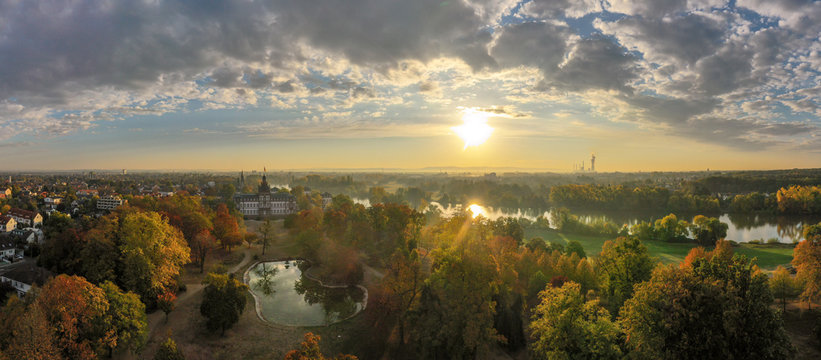 Schloss Phillipsruhe Hanau Herbst