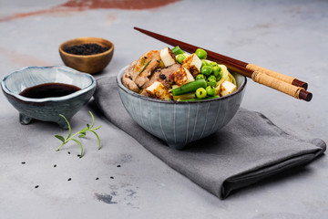 Asian noodle with beef, vegetables
