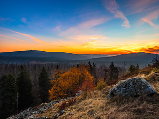 Achtermannsh&ouml;he mit Blick auf Brocken