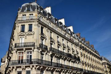 Fototapeta na wymiar Immeuble de prestige à Paris, France