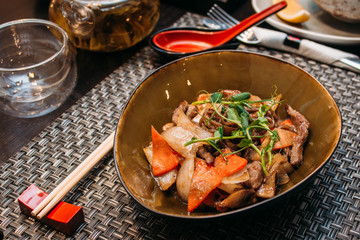 chicken with vegetables