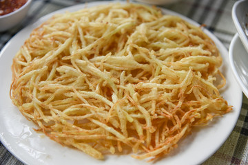 Crispy deep fried papaya