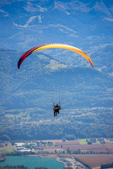 Parapente dans les Alpes