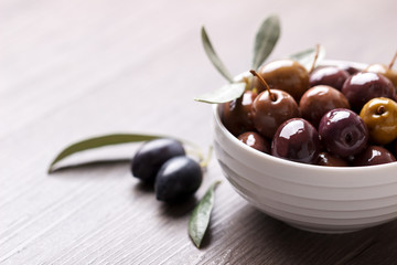 Green marinated olives
