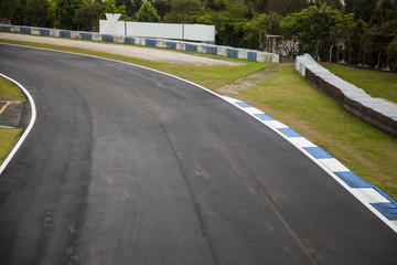 Asphalt curve tracking