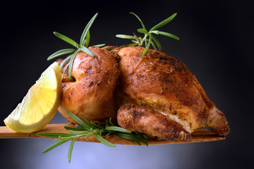 Pollo arrosto Brathähnchen Roast chicken ft81090551 жареный цыпленок sült csirke pieczony kurczak poulet rôti asado stegt kylling  © Comugnero Silvana
