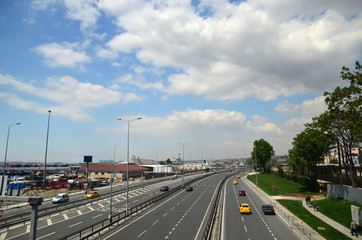 Fototapeta na wymiar ISTANBUL, TURKEY - MAY 13 2018: Road scenery on a highway in Instanbul, Turkey. Top view.