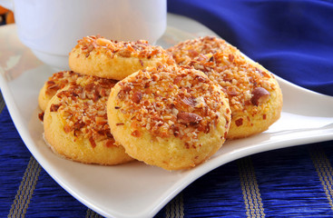 Cookies (Round), Sweet, Salty, Crunchy & delicious cookies for tea time delight

