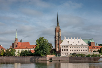 Fototapeta na wymiar The Katedra at the Odra in Wroclaw in Poland