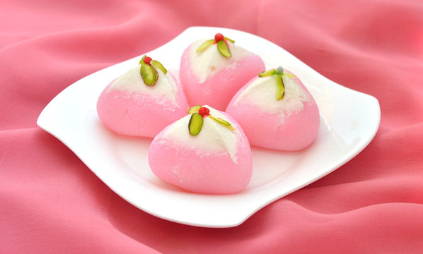 Pink Chum Chum Sweet