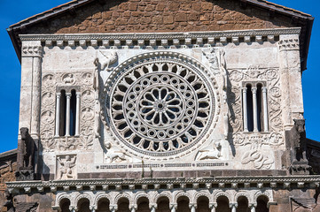 Rosone di San Pietro a Tuscania