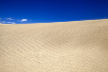 sand pattern on dunes