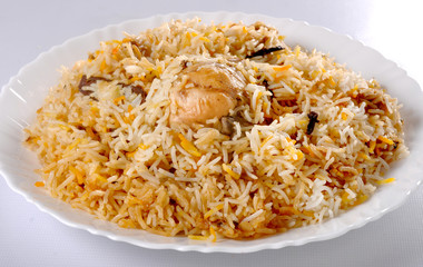 Hyderabadi Chicken Biryani: