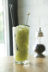 Refreshing apple cocktail