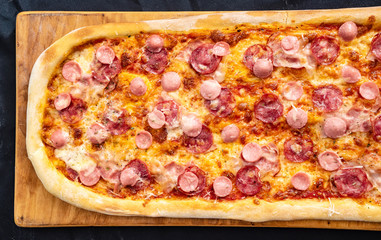 big family pizza