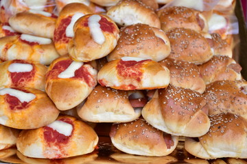 Rosticceria palermitana. tipico street food che si trova presso bar e rosticcerie della città di Palermo
