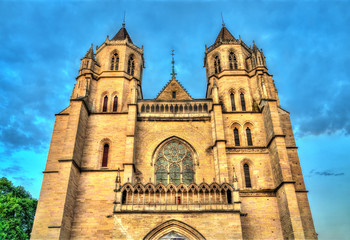 Fototapeta na wymiar Saint Benignus Cathedral of Dijon in France